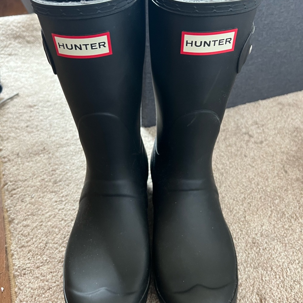 Hunter Rain Boots Black Mid-Calf Size 8